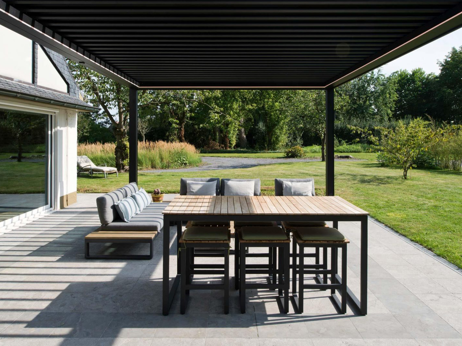 BBQ Area Ideas for the Ultimate Alfresco Dining Experience